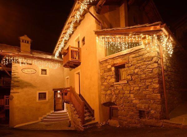 Le Petit Relais Hotel Валпелине Екстериор снимка